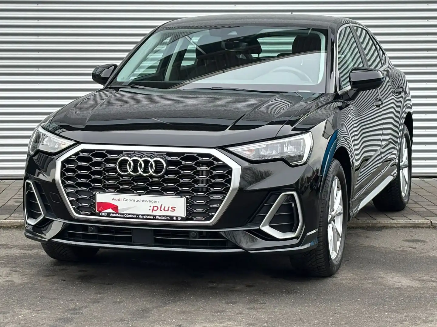 Audi Q3 35 TFSI S TRONIC S-LINE+ACC+KAMERA+ Noir - 2