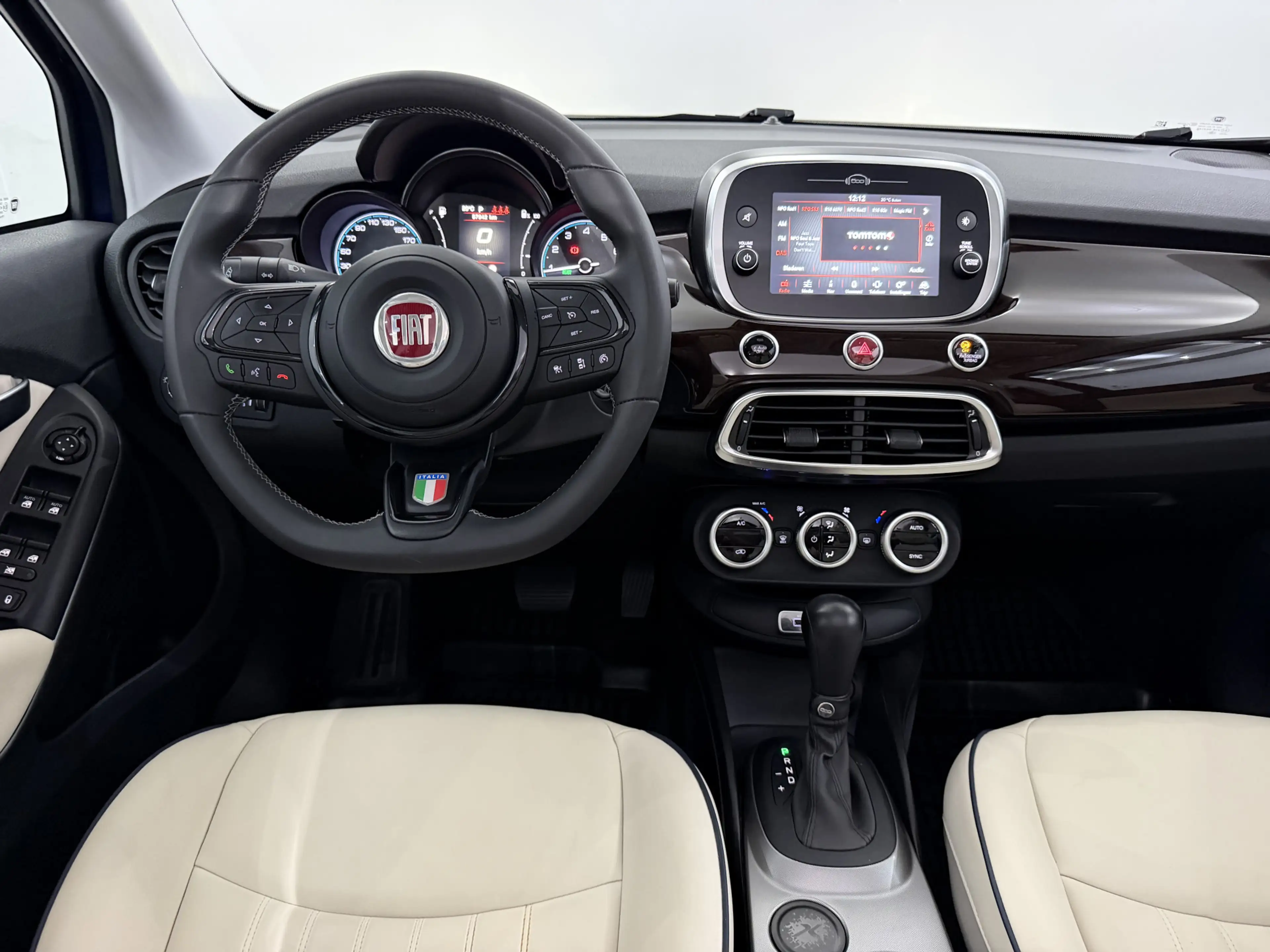 Fiat 500X 1.5 Hybrid Yacht Club Capri Cabrio Leder, Camera, — photo 11