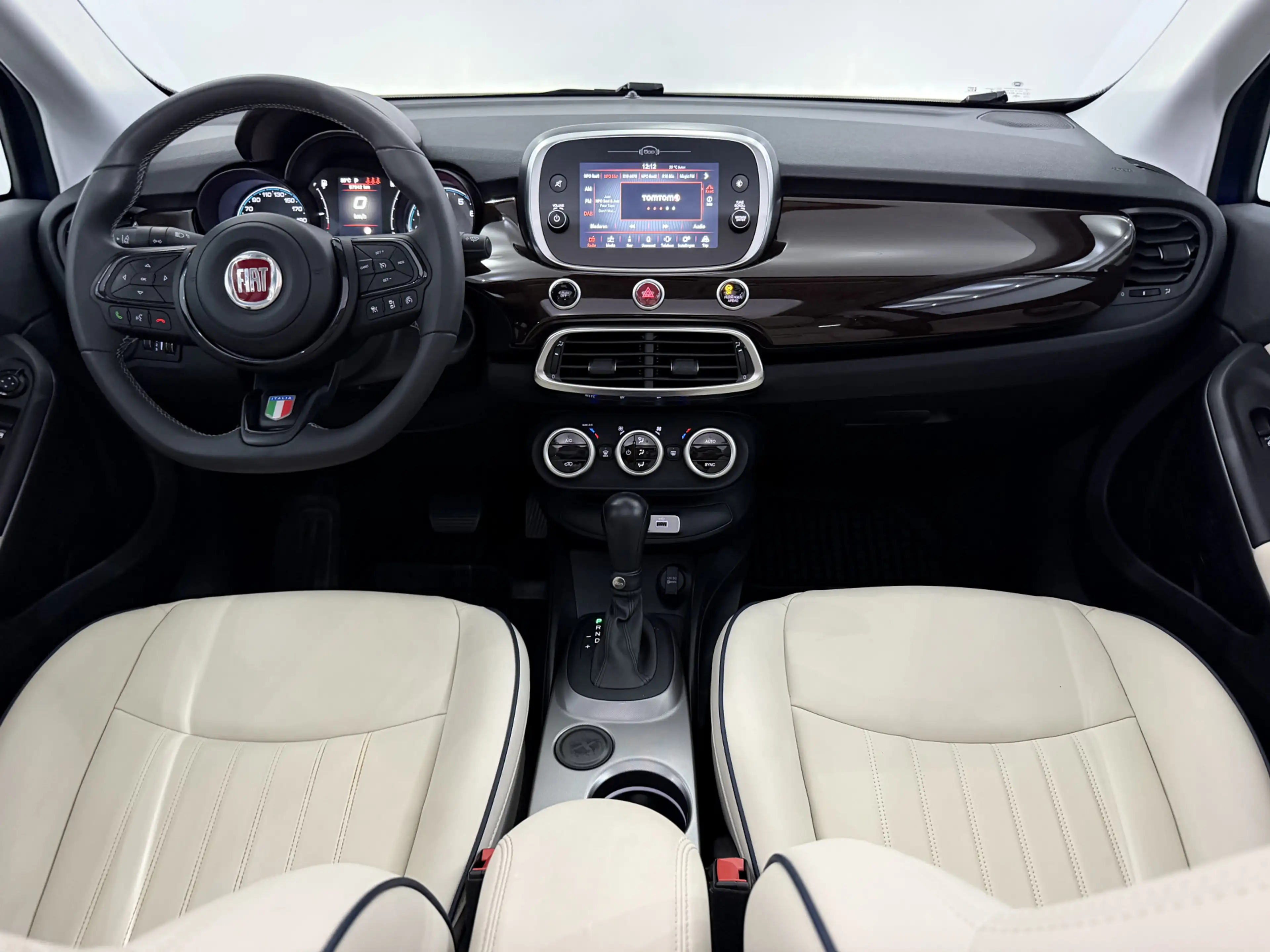 Fiat 500X 1.5 Hybrid Yacht Club Capri Cabrio Leder, Camera, — photo 3