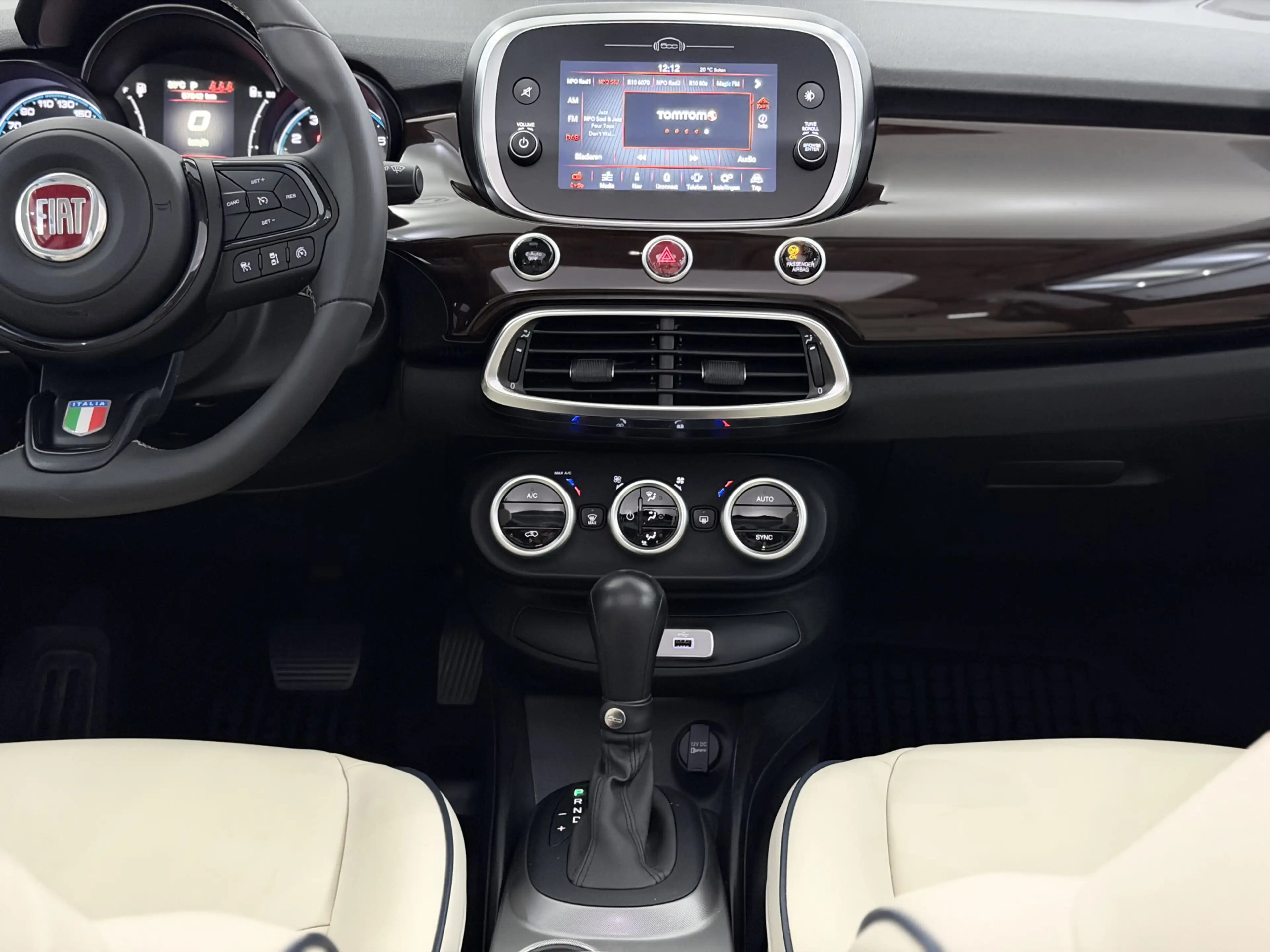 Fiat 500X 1.5 Hybrid Yacht Club Capri Cabrio Leder, Camera, — photo 12