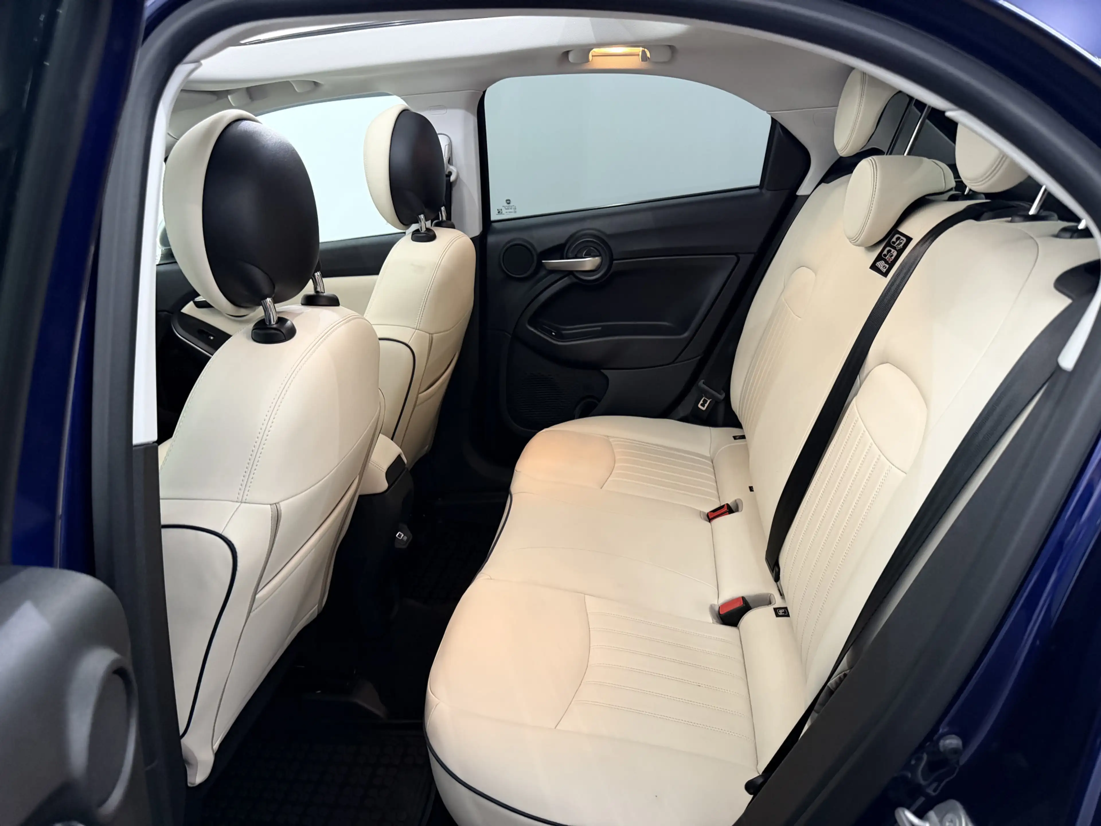 Fiat 500X 1.5 Hybrid Yacht Club Capri Cabrio Leder, Camera, — photo 9