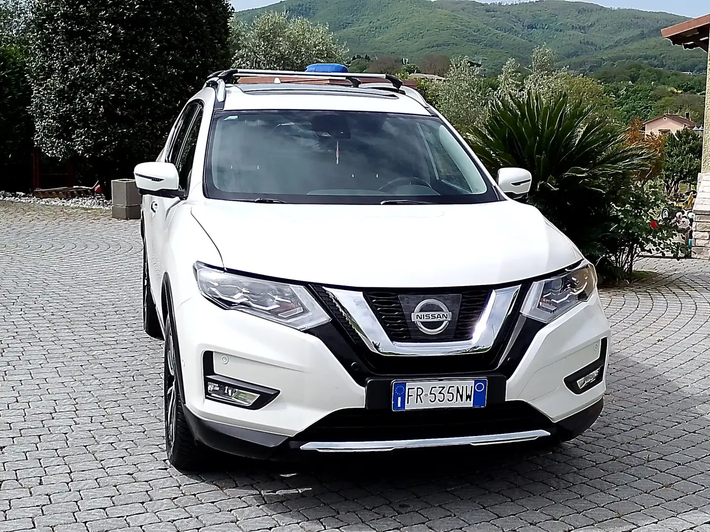 Nissan X-Trail 2.0 ,4x4 n-tekna 130kw Bianco - 1