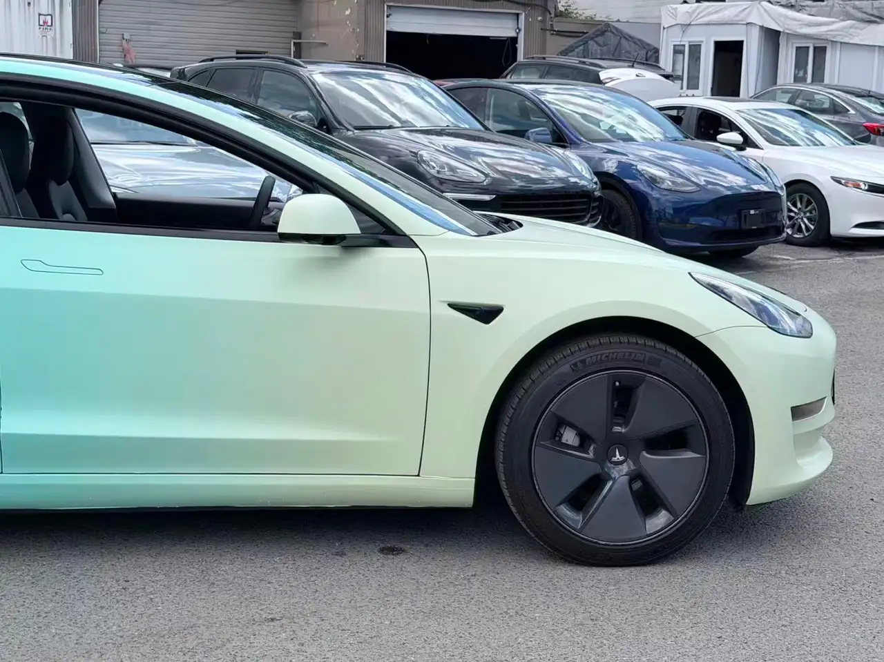 Tesla Model 3 fotografie Tesla Model 3
