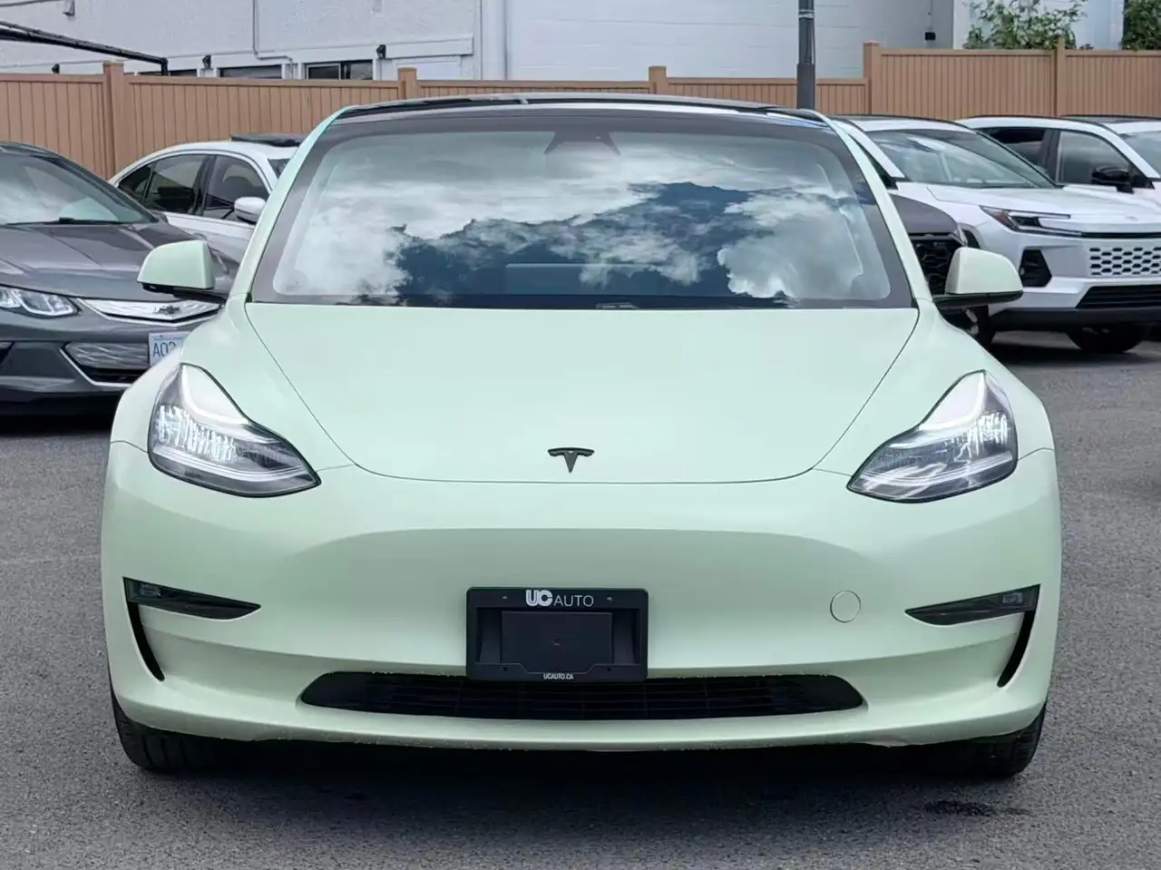 Tesla Model 3 fotografie Tesla Model 3