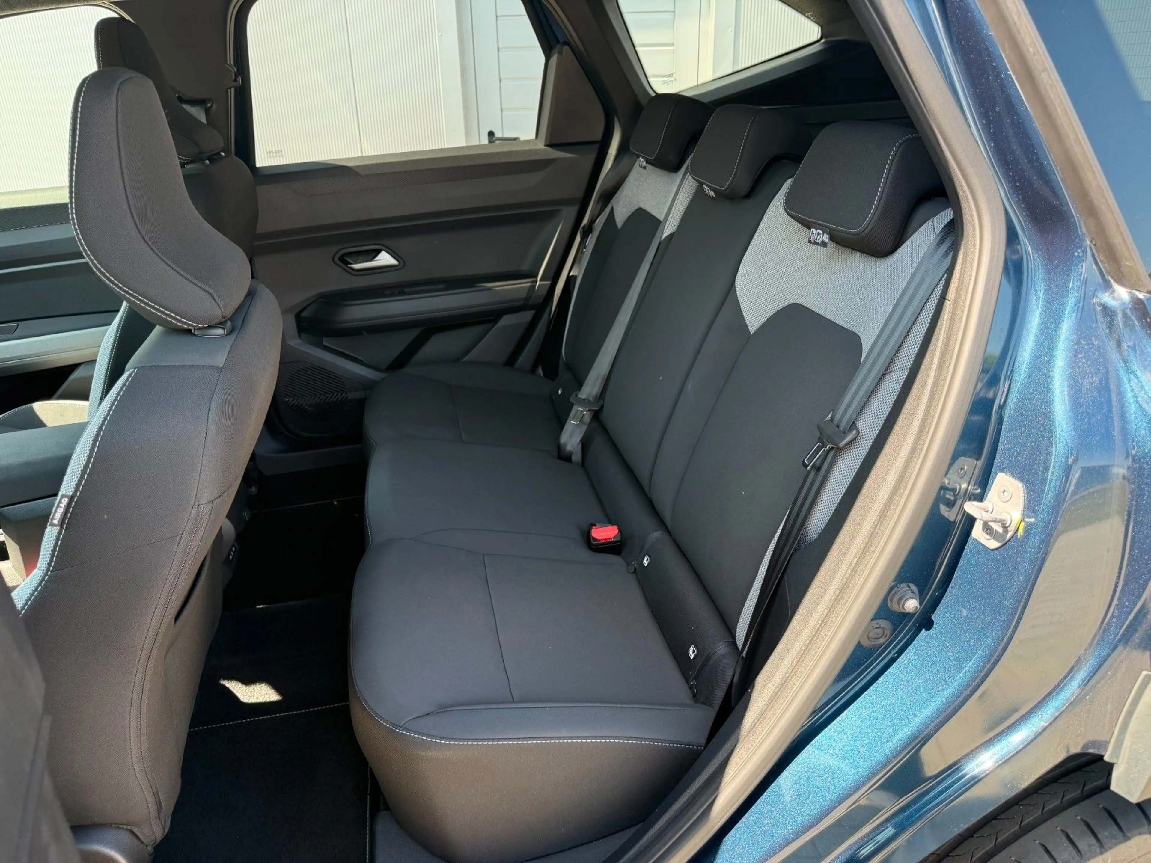 Dacia Bigster TCe 140 Journey — photo 15