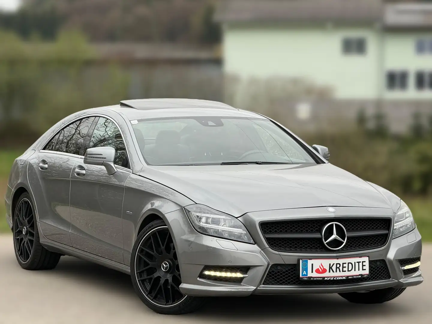 Mercedes-Benz CLS 350 CDI BE Kredit* Automatik* Schiebedach*Leder*- Navi Grau - 2