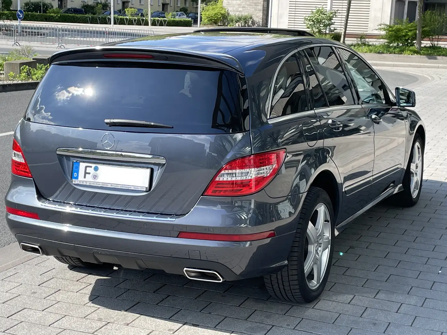 Mercedes-Benz R 350 R 350 CDI DPF 4Matic 7G-TRONIC Gris - 2