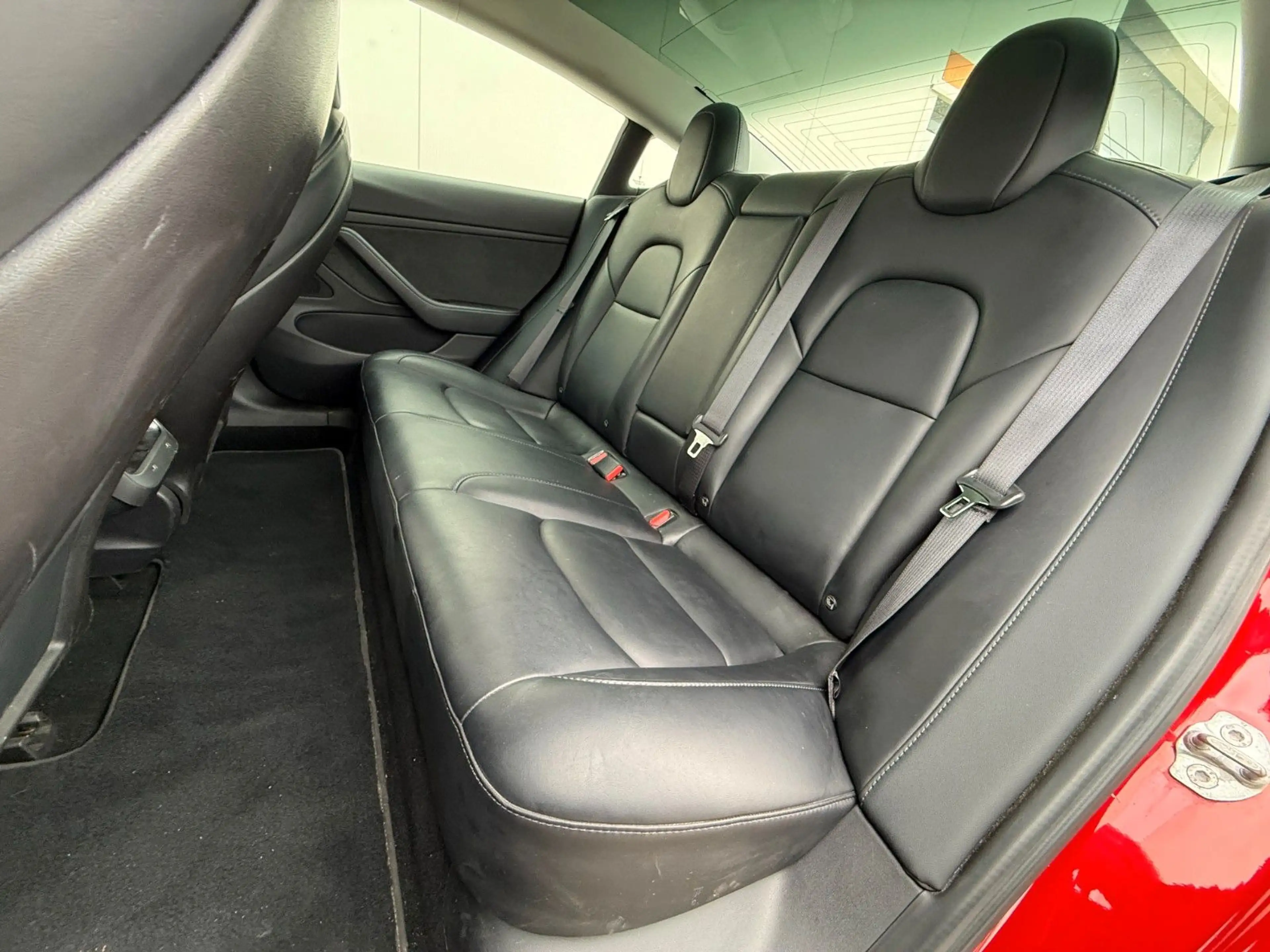 Tesla Model 3 Performance DM AWD 79KWH PANO BREMSE NEU — photo 15