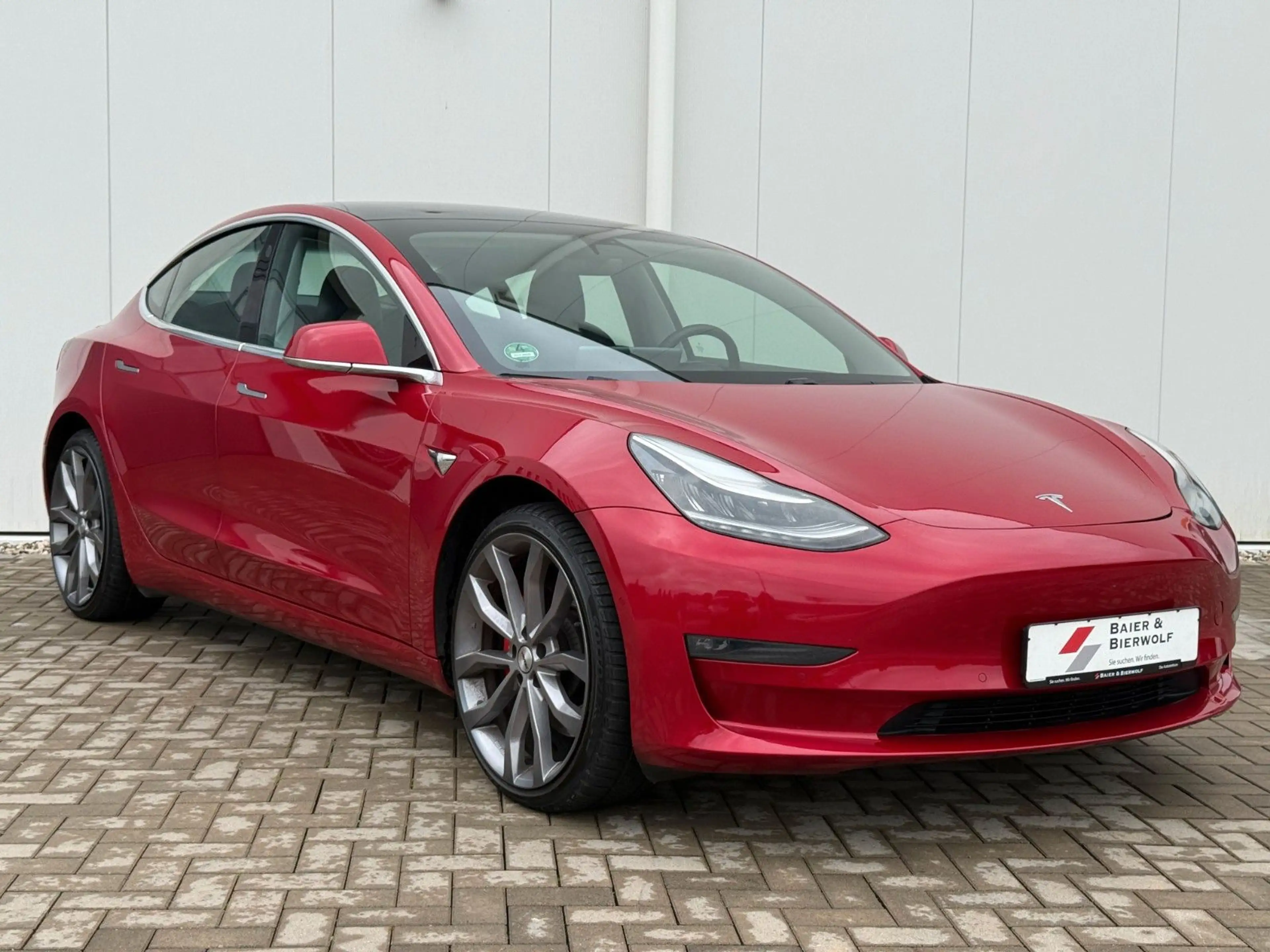 Tesla Model 3 Performance DM AWD 79KWH PANO BREMSE NEU — photo 3