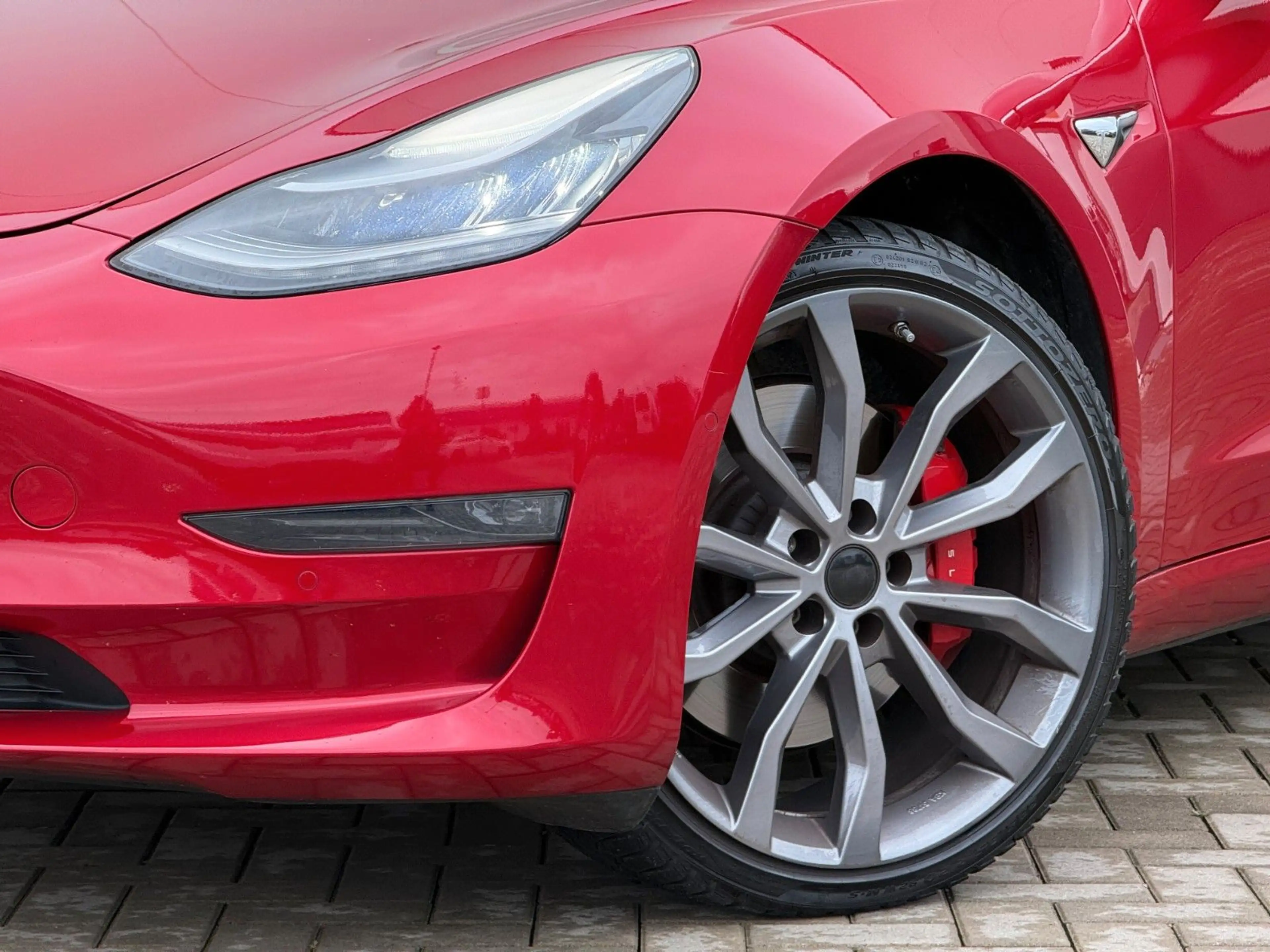 Tesla Model 3 Performance DM AWD 79KWH PANO BREMSE NEU — photo 8