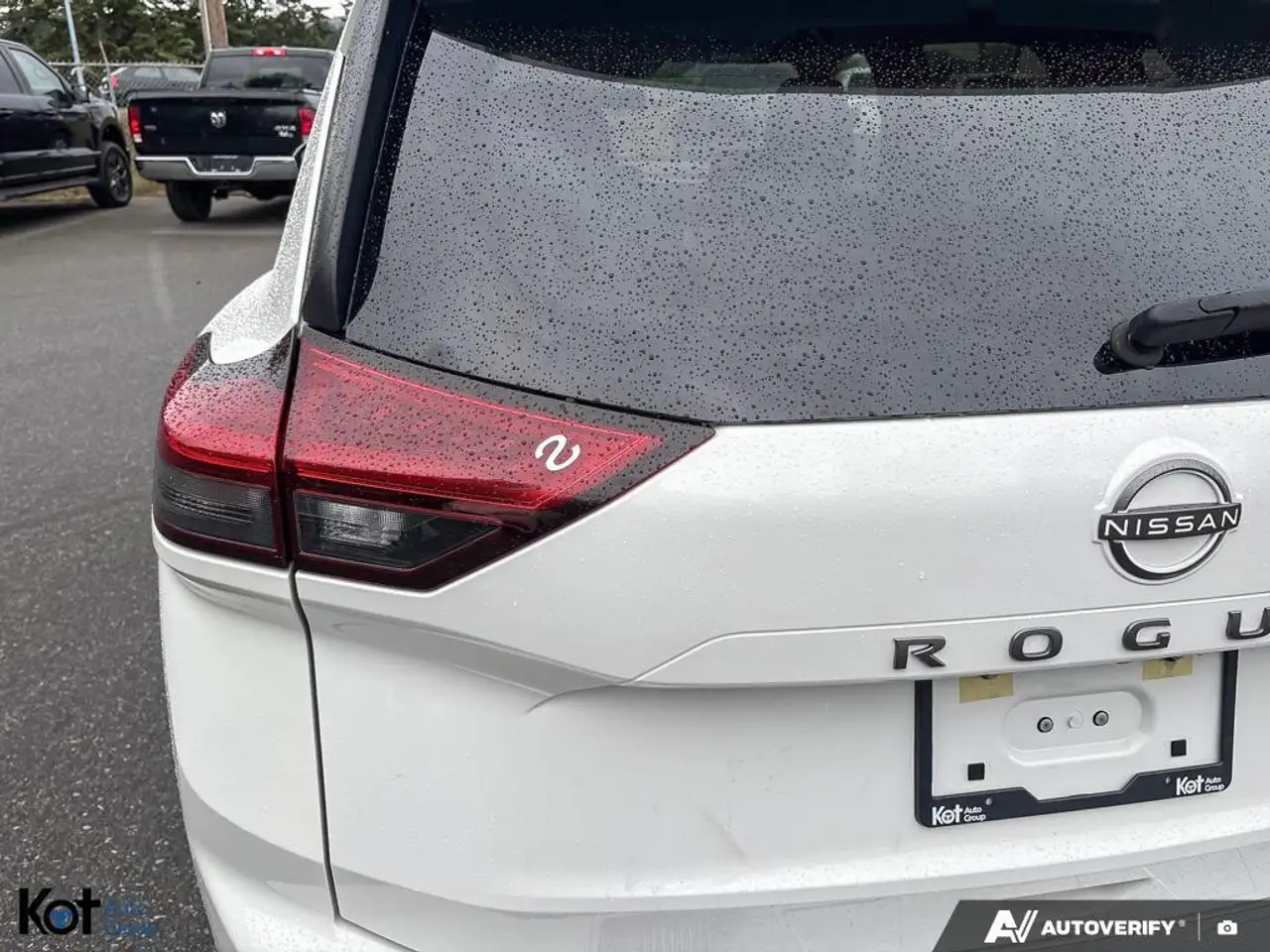 Nissan Rogue снимка Nissan Rogue