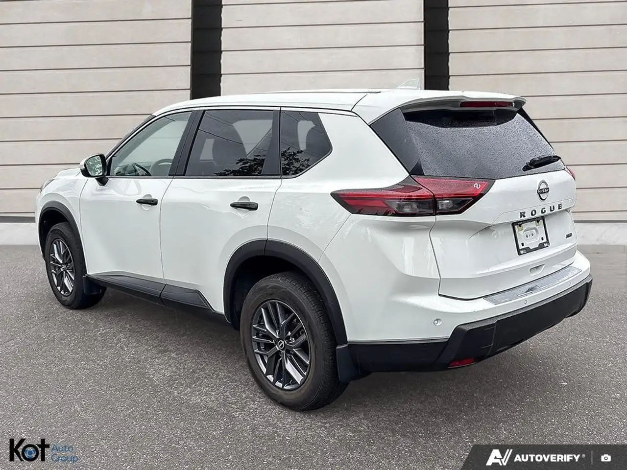 Nissan Rogue снимка Nissan Rogue