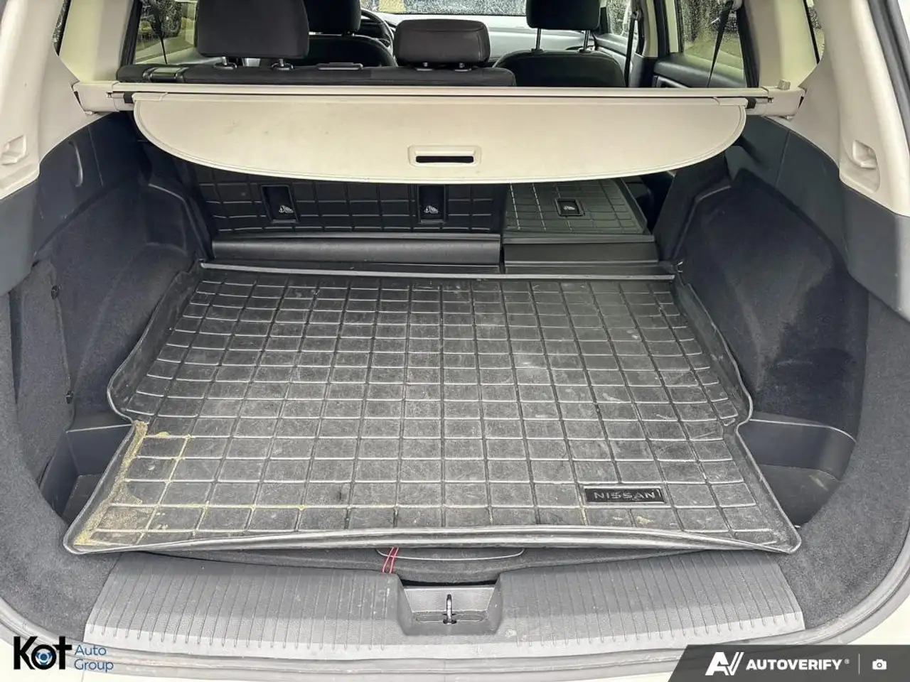 Nissan Rogue снимка Nissan Rogue