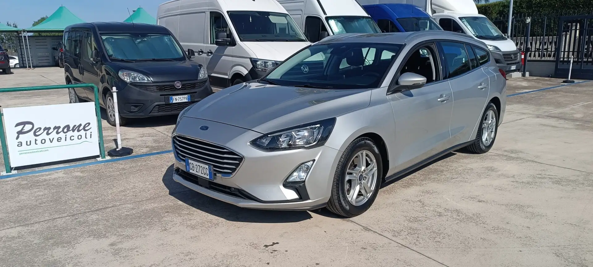 Ford Focus Focus 1.5 EcoBlue 95 CV 5p. Business Argento - 1