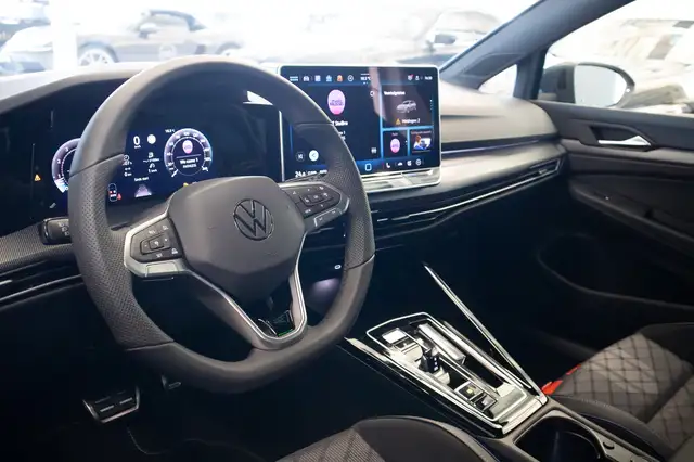 Volkswagen Golf view 7