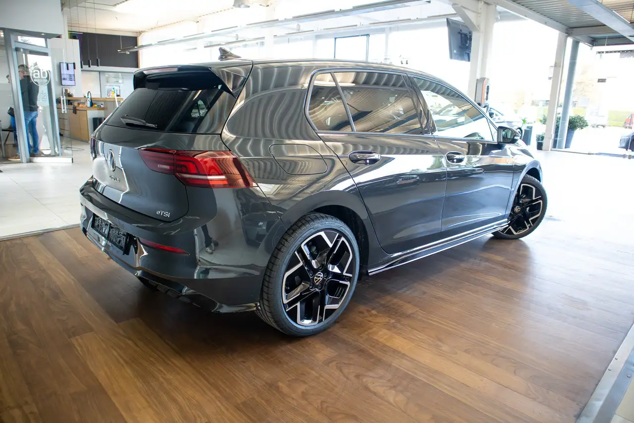 Volkswagen Golf 1.5 ETSI DSG R-LINE, PANO, CAMERA, DAB, LED, ADAPT CRUISE, миниатюра 5