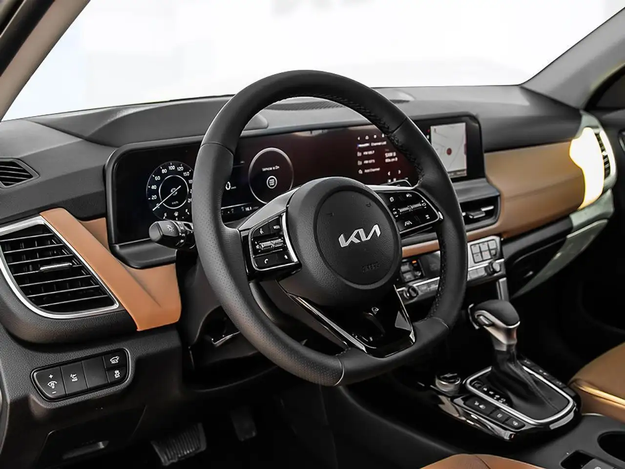 Kia Seltos снимка Kia Seltos