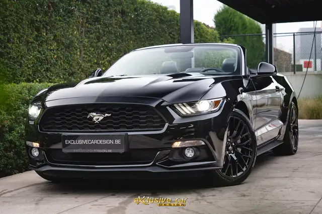 Ford Mustang Convertible 2.3 EcoBoost /Camera/Zetelverwarming & Verkoeling/DAB/Shaker audio/Leder/