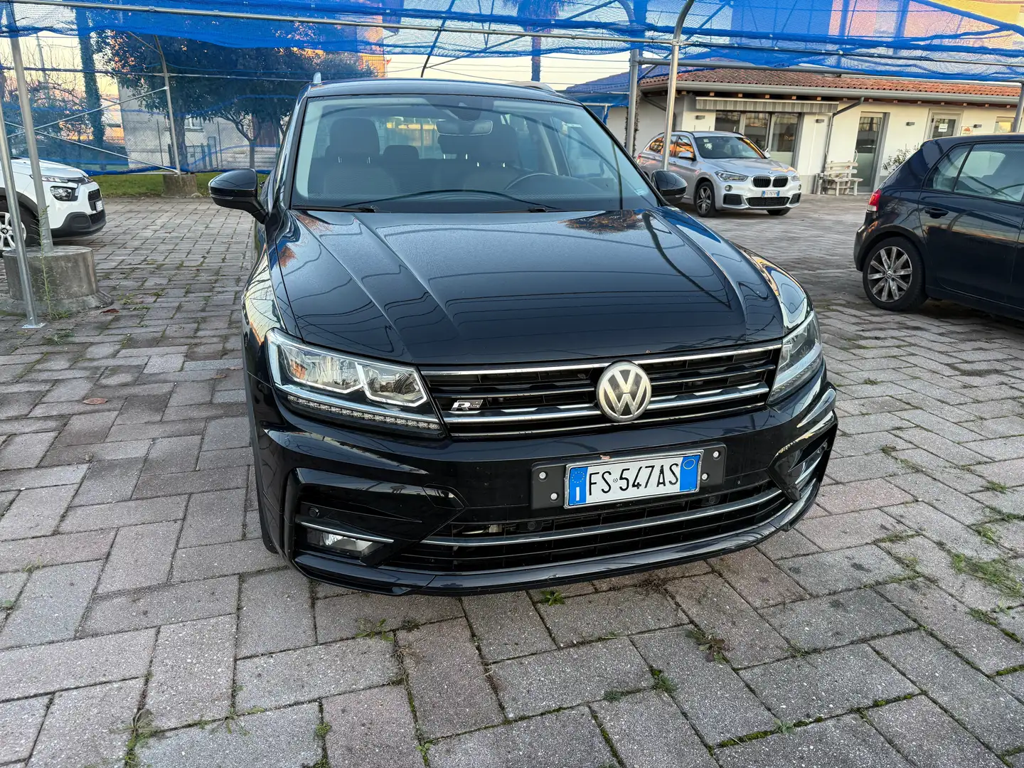 Volkswagen Tiguan Tiguan 2.0 tdi Adva R-Line Exterior Pack 150cv dsg Nero - 1