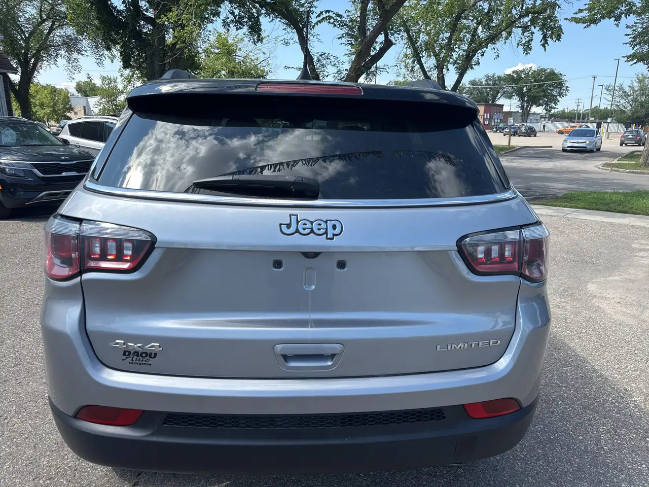 Jeep Compass photo Jeep Compass