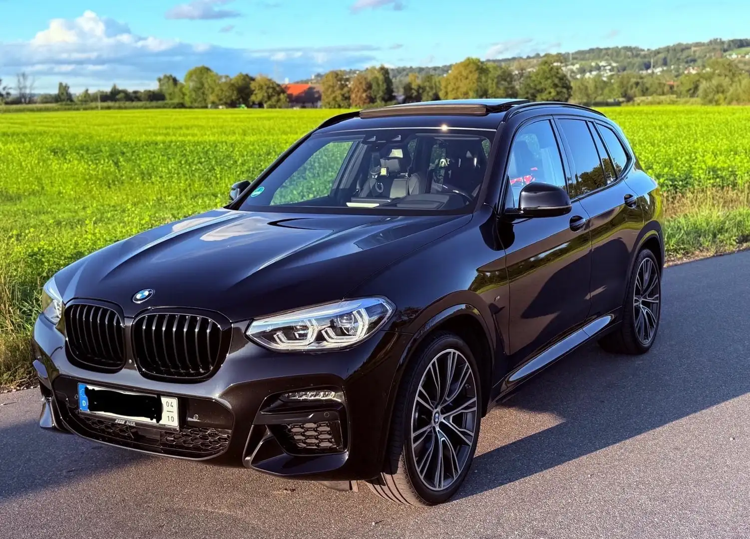 BMW X3 M M40d Schwarz - 1