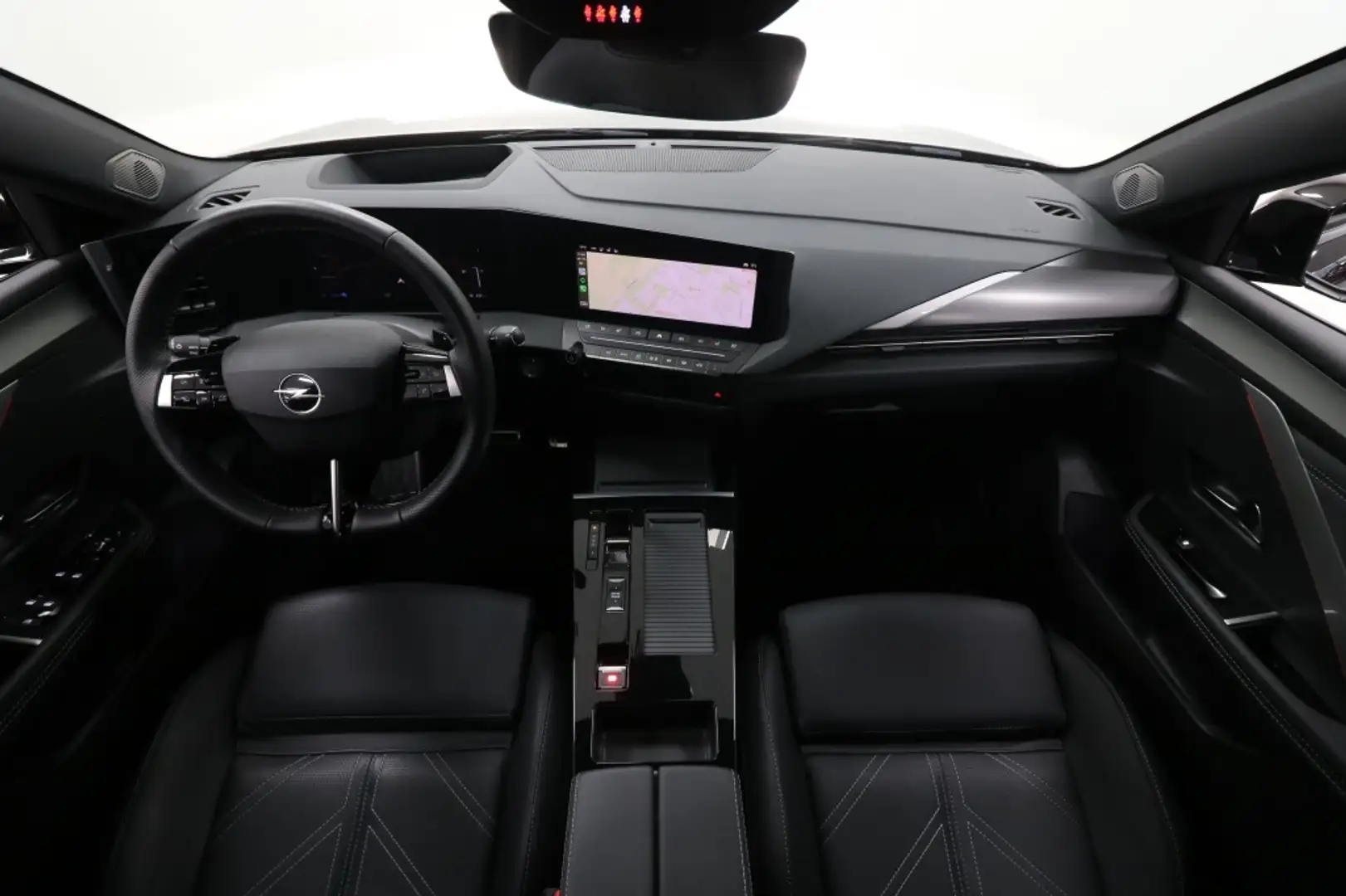 Opel Astra Sports Tourer 1.6 Turbo PHEV Ultimate (Automaat) + Zwart - 2