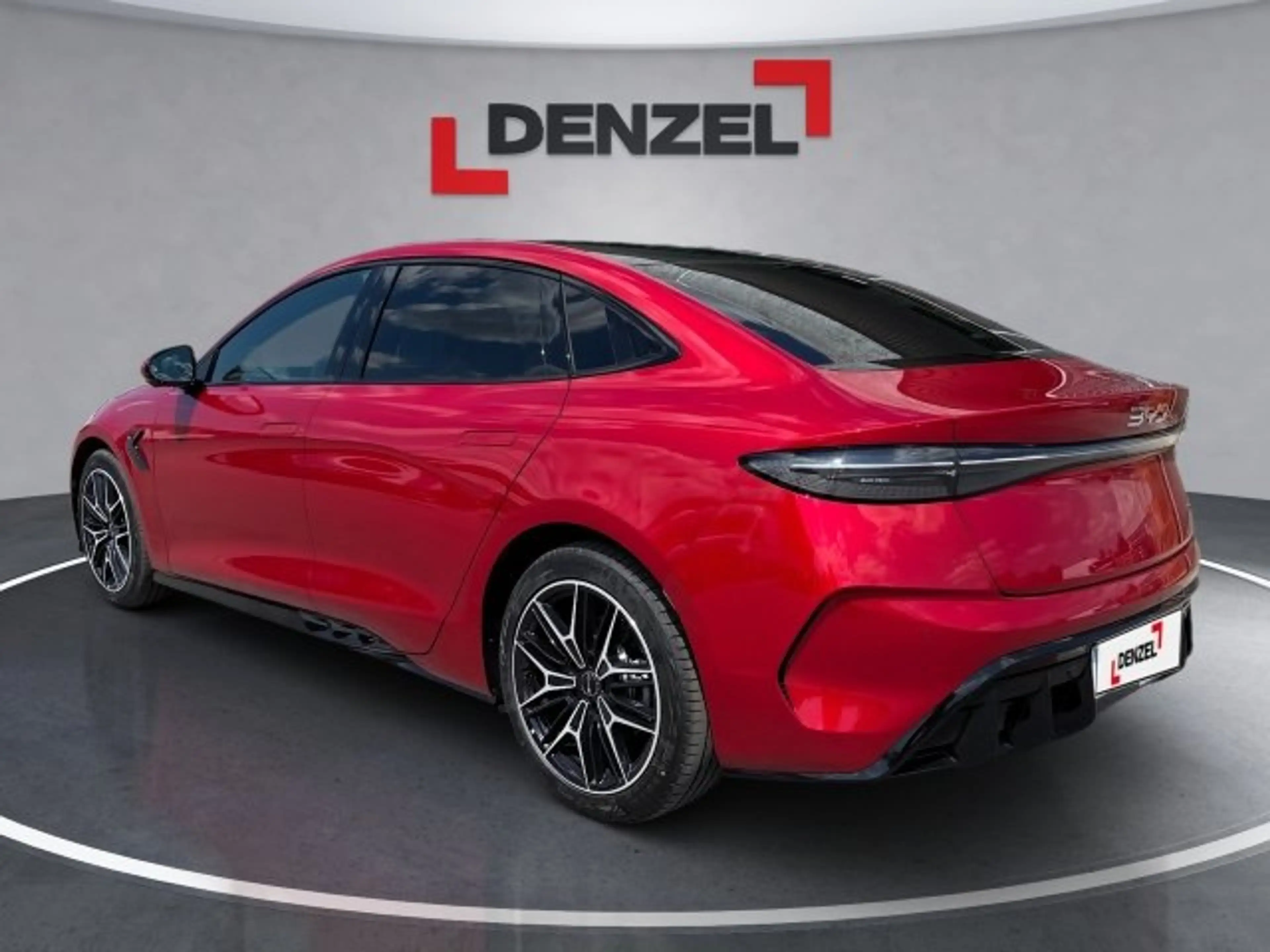 BYD Seal Excellence AWD MY26 — photo 3