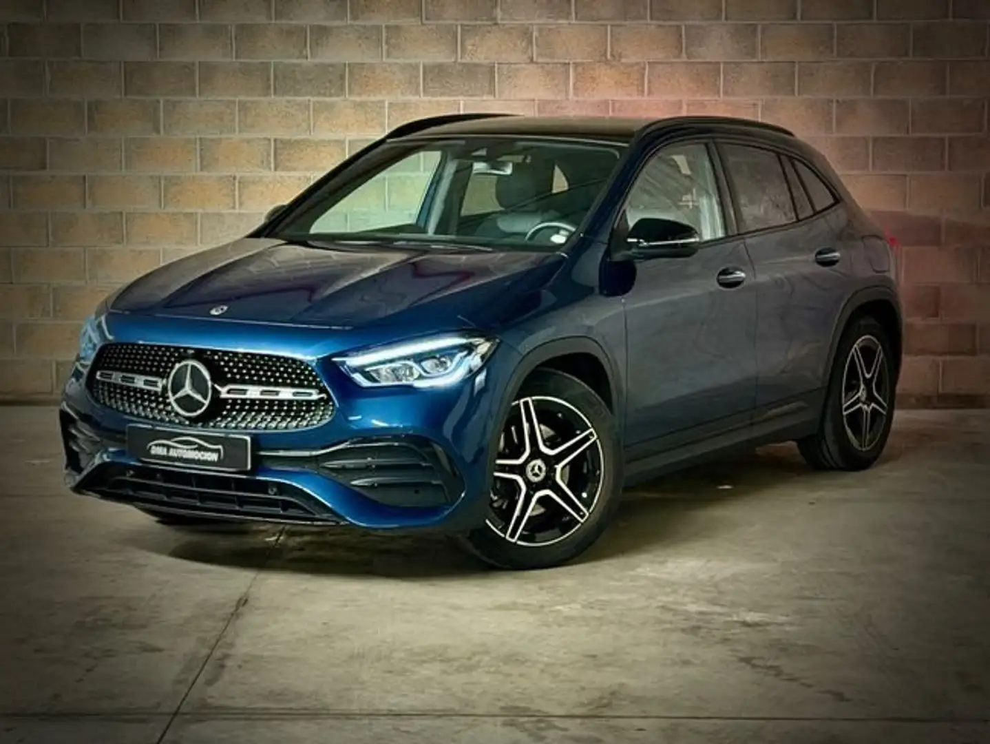 Mercedes-Benz GLA 200 200d 8G-DCT Azul - 2