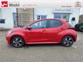 Toyota Yaris 1.5 Hybrid Teamplayer,1,99% Finanzierung für Priva Rot - thumbnail 3
