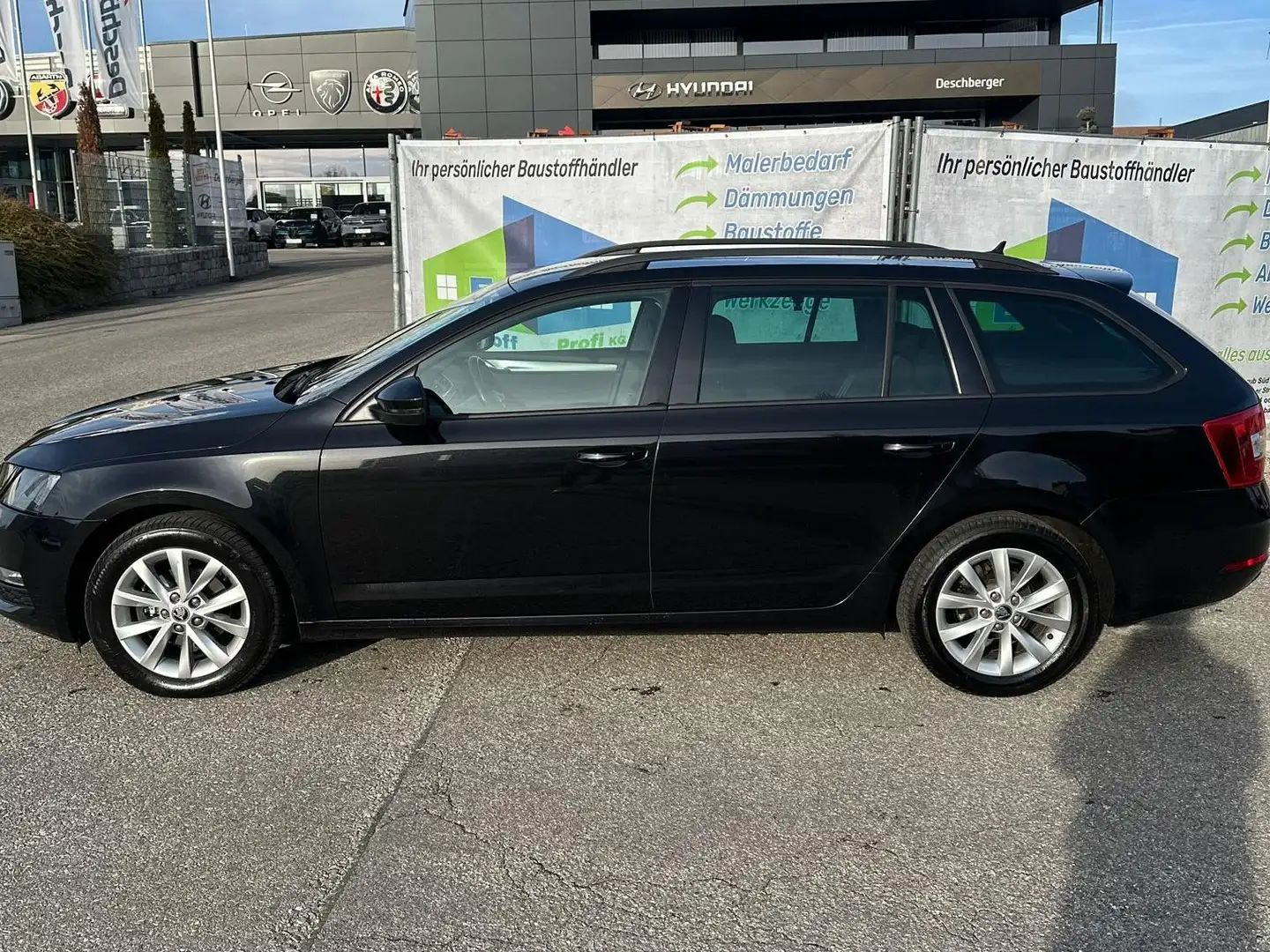 Skoda Octavia Octavia Combi 1,6 TDI Active Active Schwarz - 2