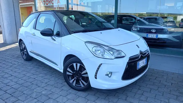 DS Automobiles DS 3 DS3 1.4 hdi Just Black 70cv