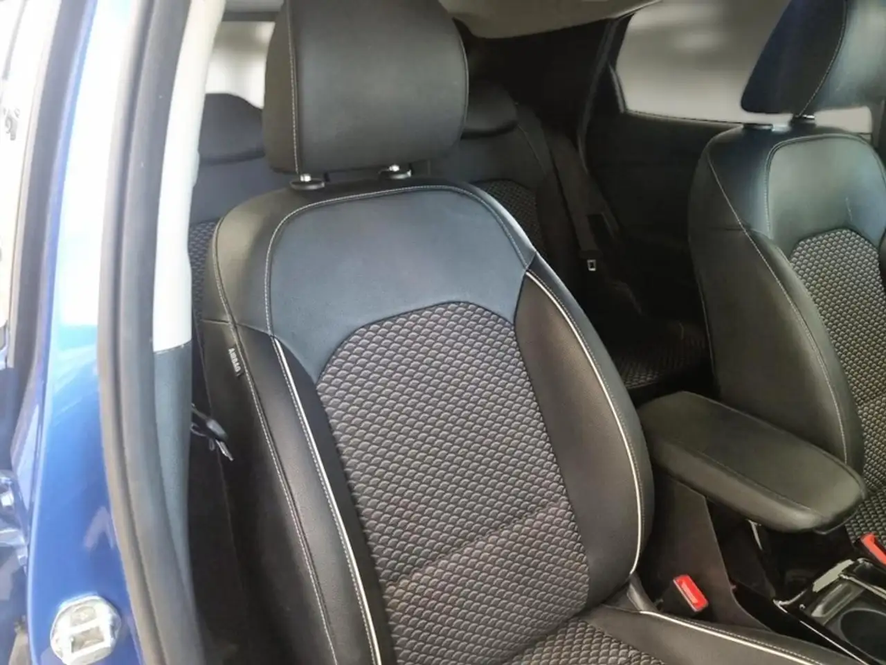 Kia X Ceed 1.6 GDI PHEV 141 CV DCT HIGH TECH CROSSOVER, миниатюра 10