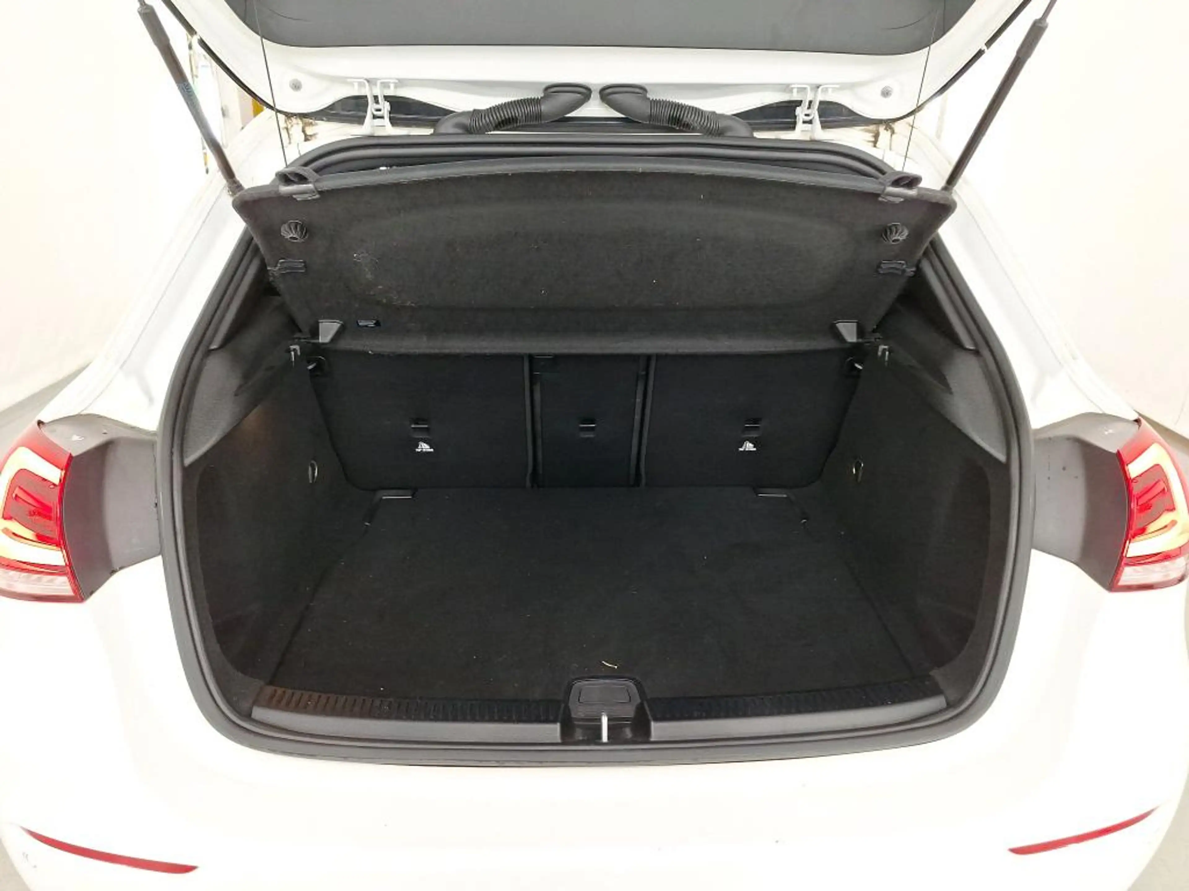 Mercedes-Benz A 180 Business Solution (EU6AP) - GPS - KEYLESS - CAMERA - LED - SONO — photo 8