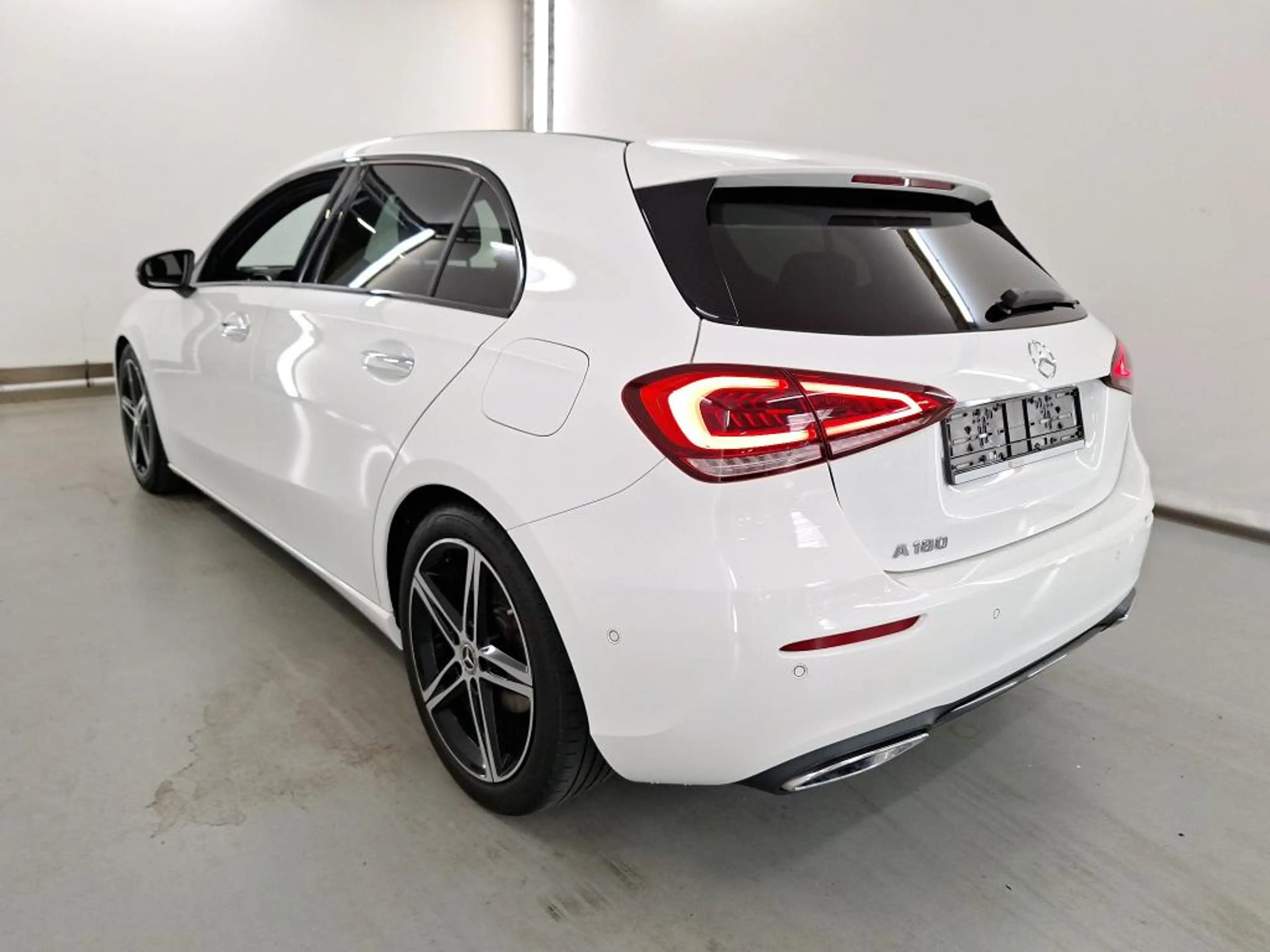 Mercedes-Benz A 180 Business Solution (EU6AP) - GPS - KEYLESS - CAMERA - LED - SONO — photo 3