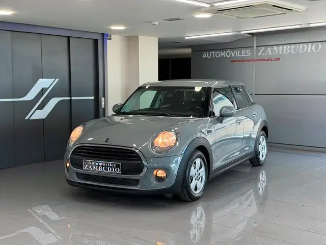MINI One D 5 PUERTAS
