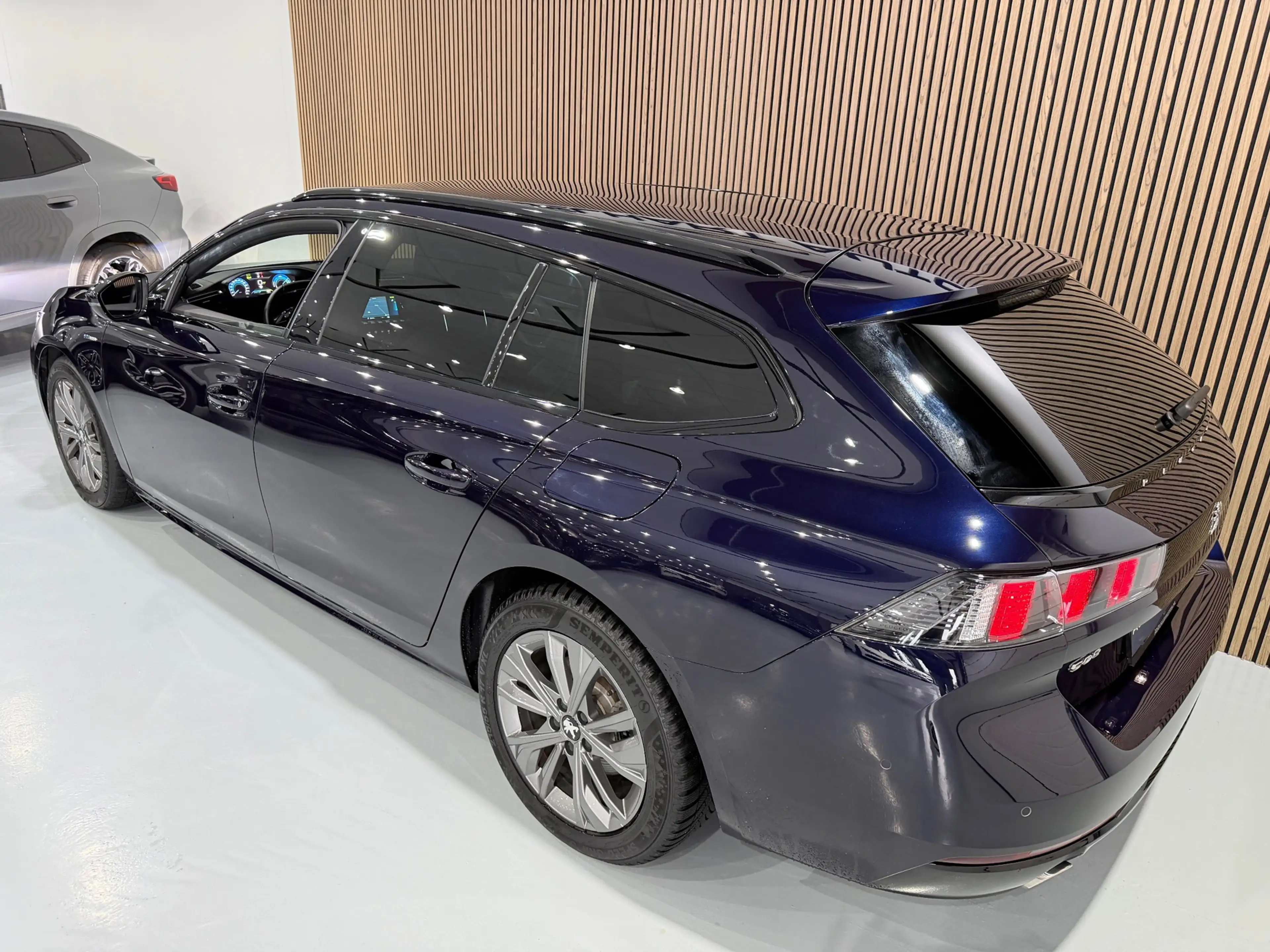 Peugeot 508 SW 1.6 HYbrid Allure Pack Business 225 PK Automaat — photo 7
