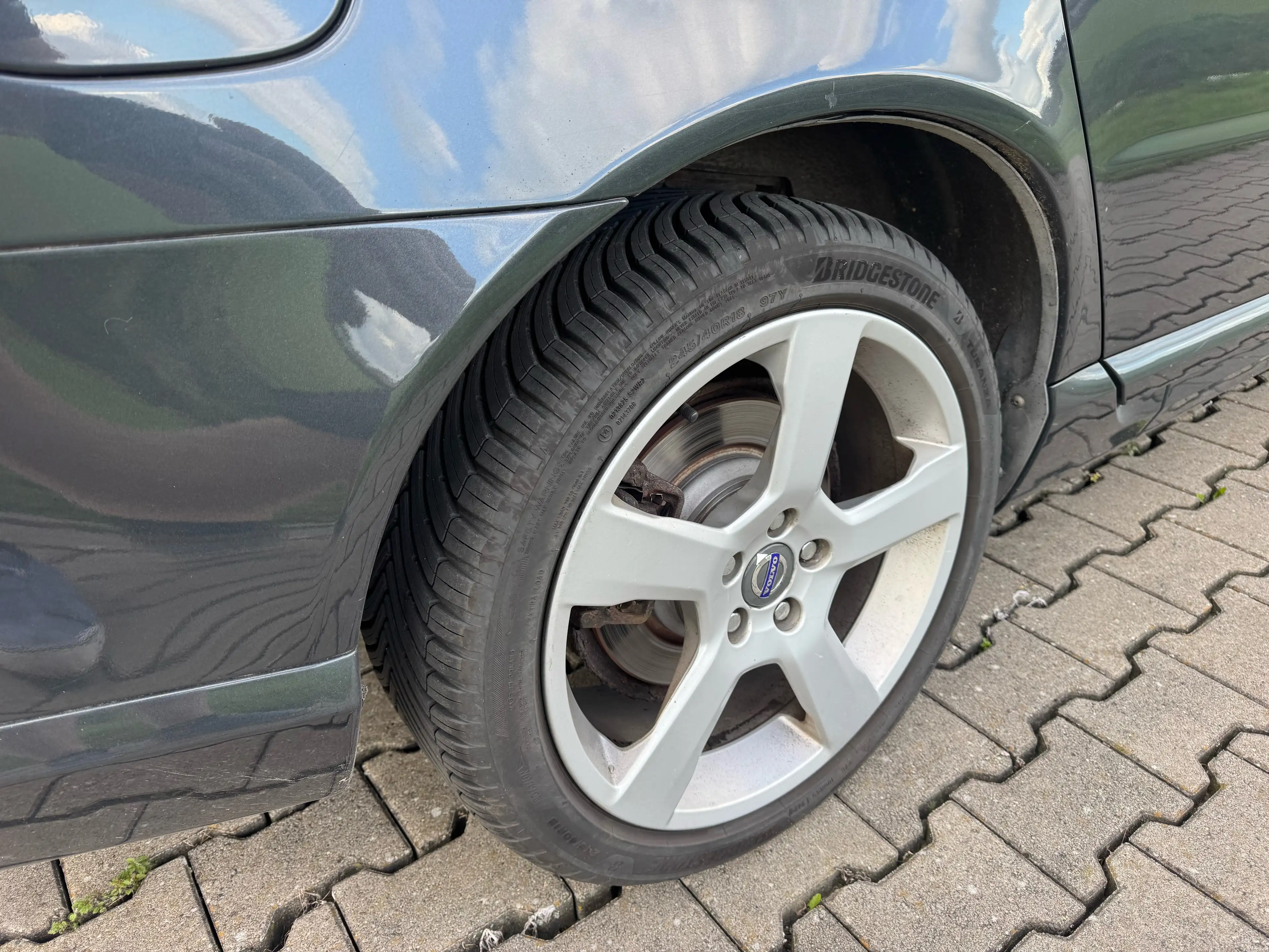 Volvo V70 2.5 FT Summum — photo 15