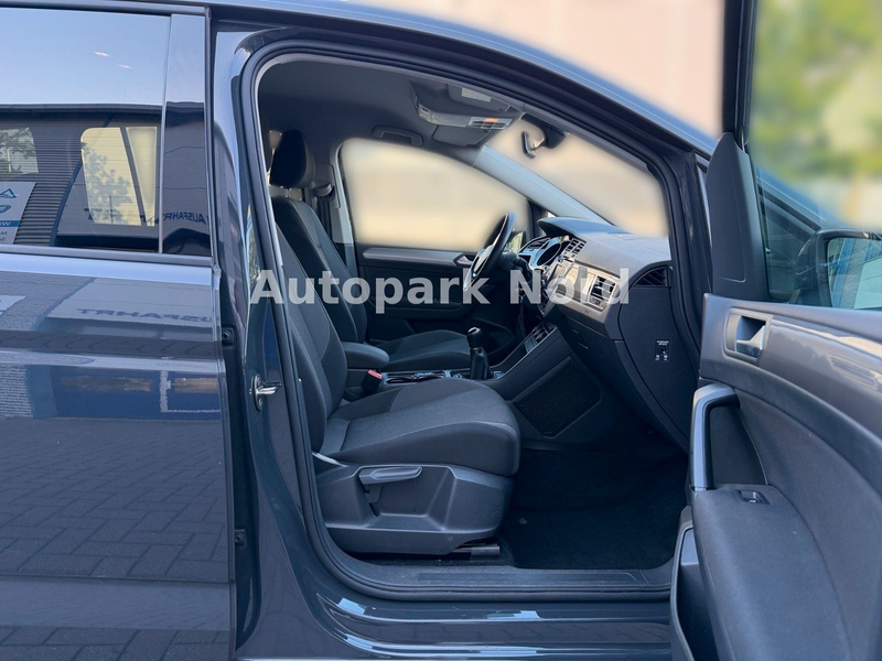 Volkswagen Touran 1.6 TDI BMT/Start-Stopp/SHZ/TEMP/PDC — photo 11
