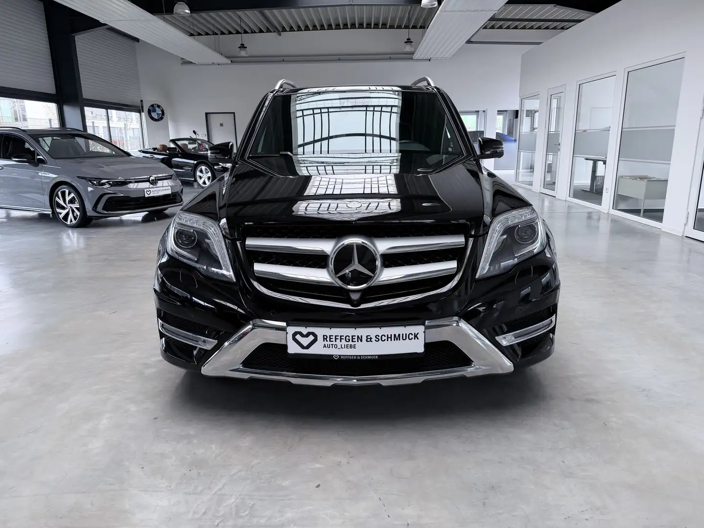Mercedes-Benz GLK 220 AMG AUTOMAT+NAVI+LEDER+PANO+XENON+DISTR+ Schwarz - 2