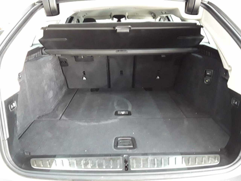 BMW 530 530i xDrive Touring Aut. Luxury Line AHK KAM — photo 15