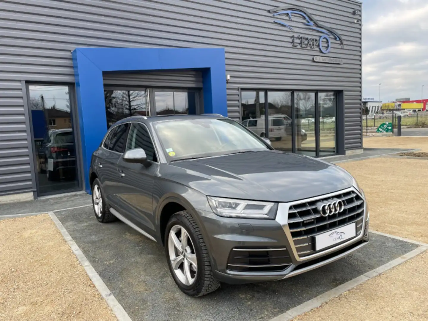 Audi Q5 35 TDI 163CH AVUS QUATTRO S TRONIC 7 EURO6D-T Gris - 1