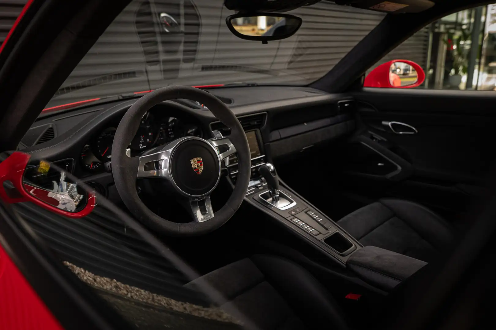 Porsche 991 3.8 Carrera GTS X51 Pack l Alcantara l Bose l Spor Rood - 2