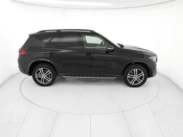 Mercedes-Benz Gle view 5