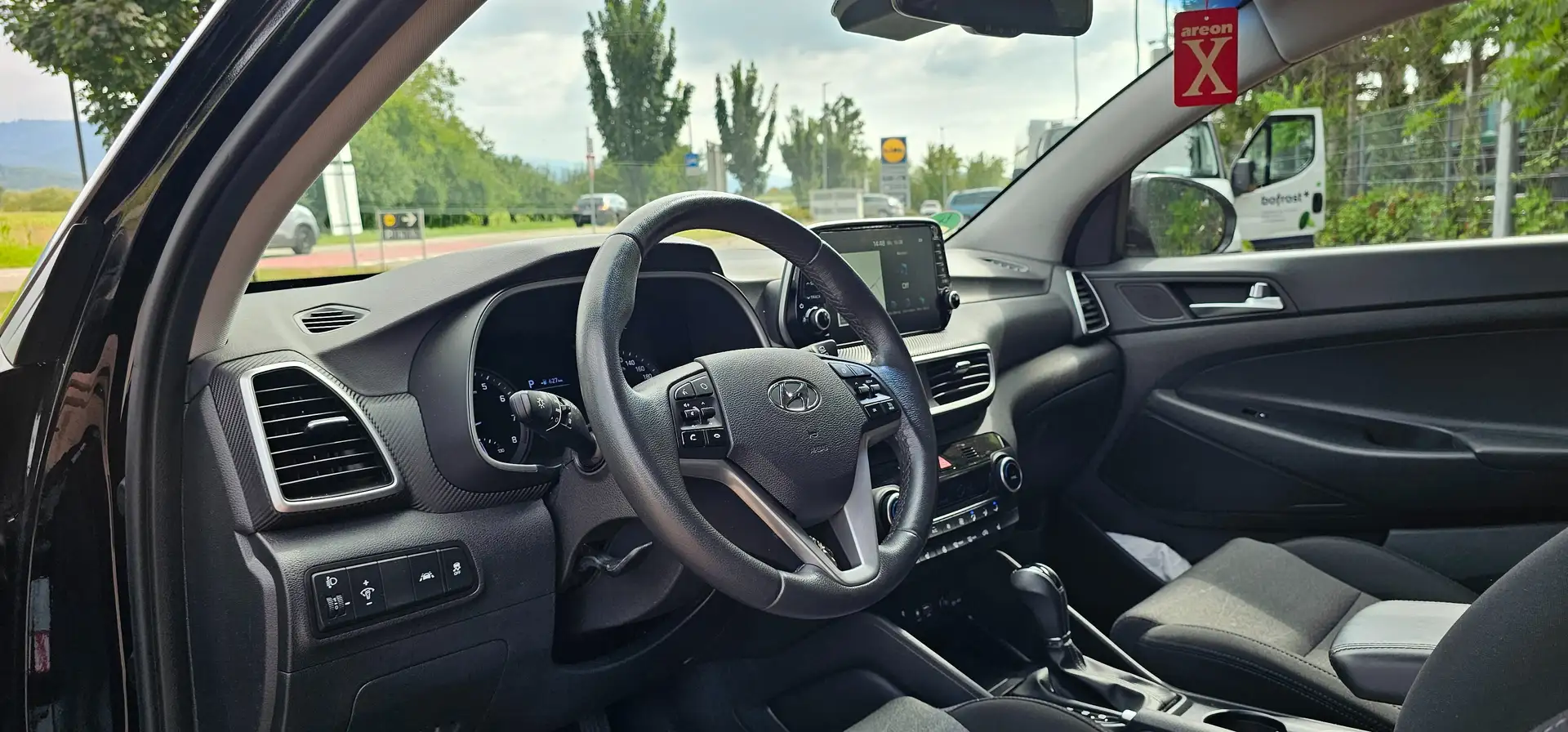 Hyundai TUCSON Tucson 1.6 GDi 2WD DCT Trend Schwarz - 2