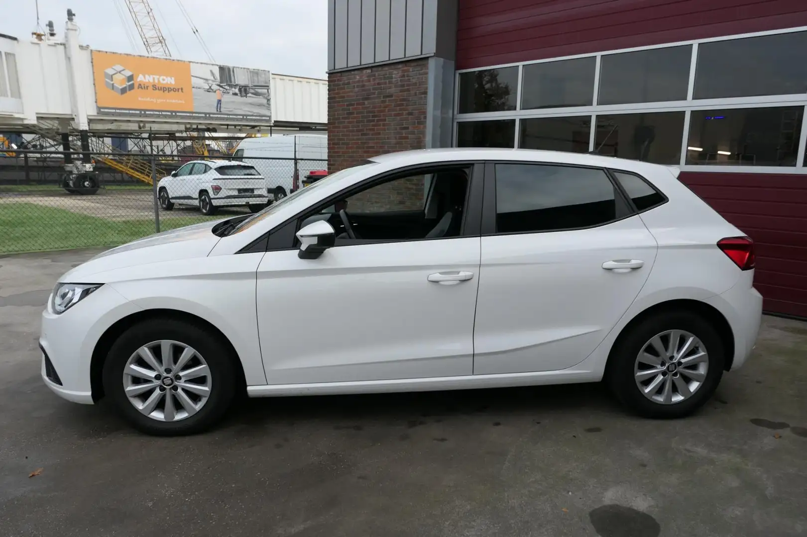 SEAT Ibiza 1.0 TSI Style Business Intense, Camera, Adaptive C Wit - 2