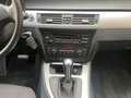BMW 320 i LIM./1.HAND/AUTOMATIK/KLIMAAUTO/PDC//GEPFL Weiß - thumbnail 15