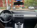 BMW 320 i LIM./1.HAND/AUTOMATIK/KLIMAAUTO/PDC//GEPFL Weiß - thumbnail 13