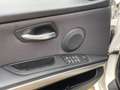 BMW 320 i LIM./1.HAND/AUTOMATIK/KLIMAAUTO/PDC//GEPFL Weiß - thumbnail 16