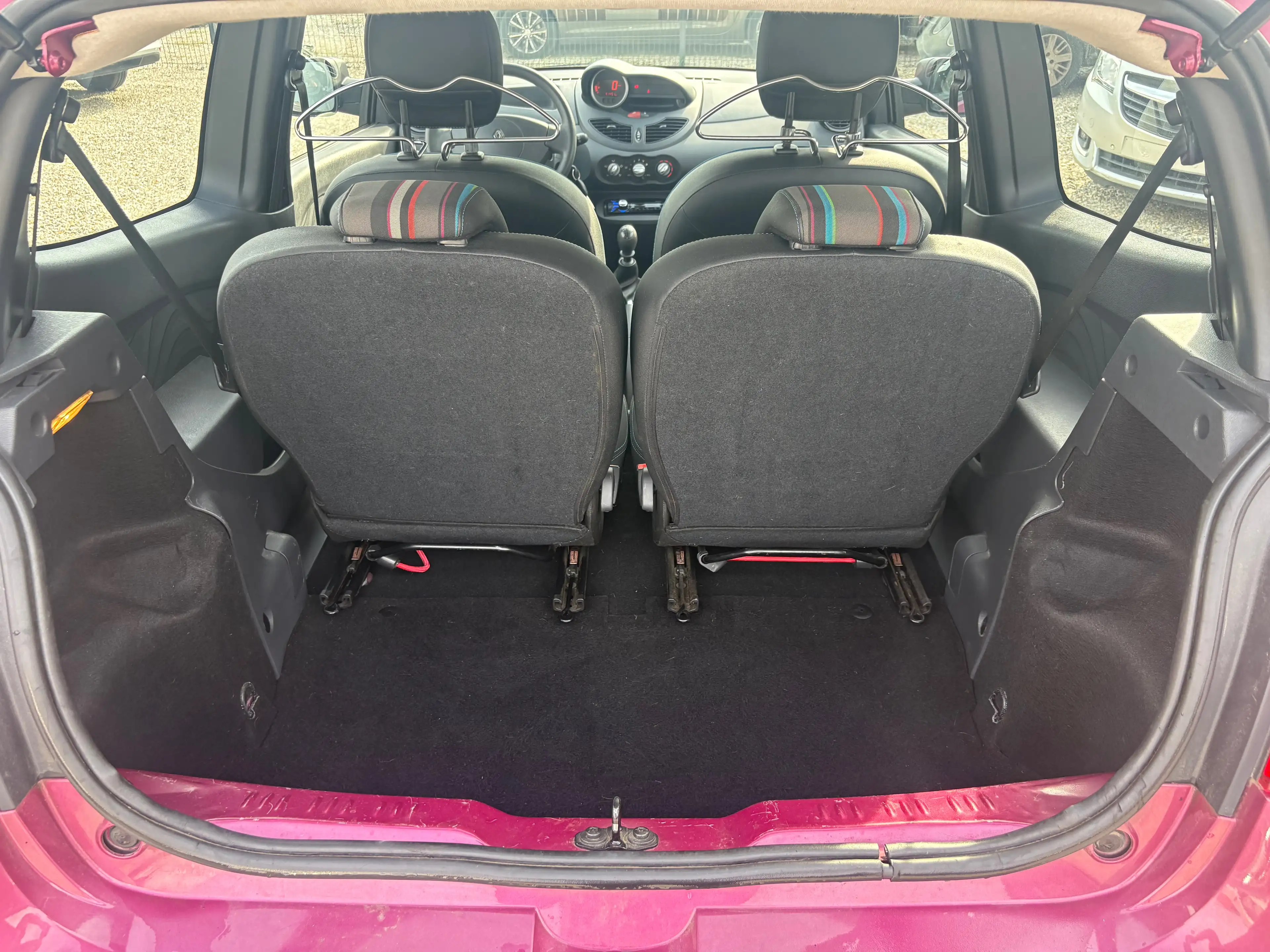 Renault Twingo Twingo 1.2i LEv Helios — photo 8