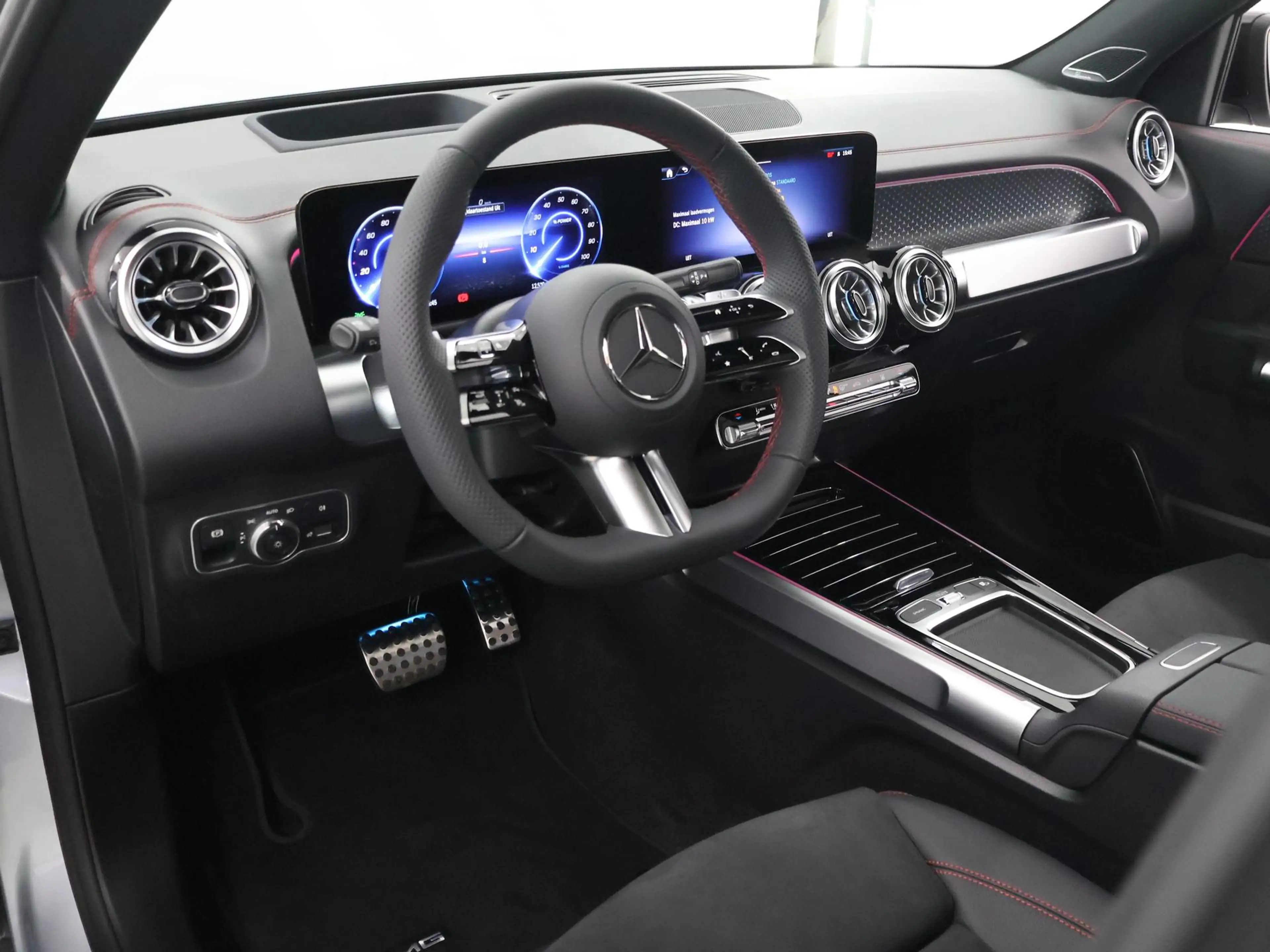 Mercedes-Benz EQB 250 250+ Business Solution AMG 71 kWh | Panoramaschuif — photo 7